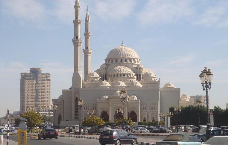 Al-Noor-Mosque-in-Sharjah-UAE-01