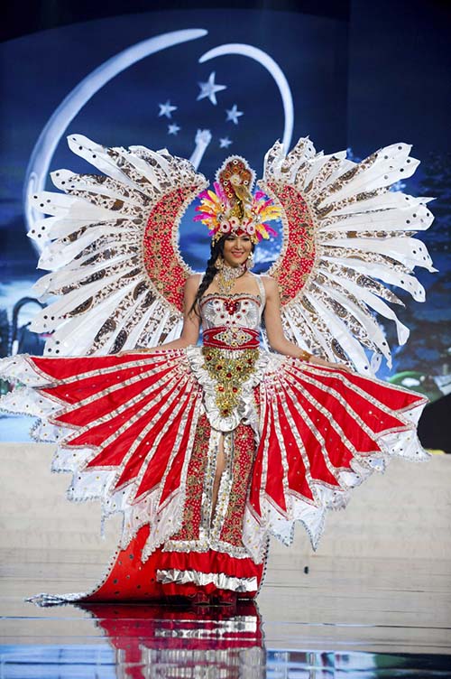 National costume indonesia miss universe 2012
